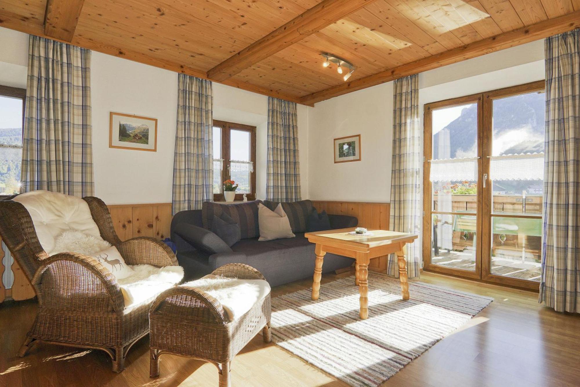 Hausernhof - Chiemgau Karte อินเซลล์ ภายนอก รูปภาพ